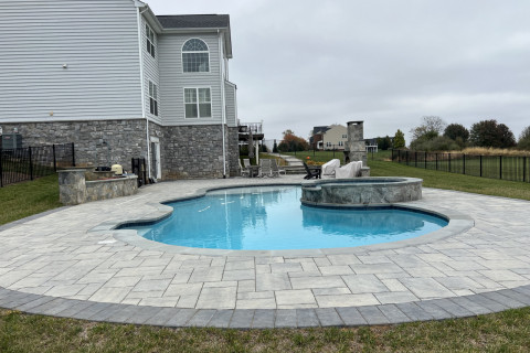 Custom-Swimming-Pools-Northern-Virginia16