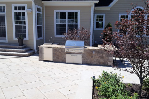 Outdoor Kitchens